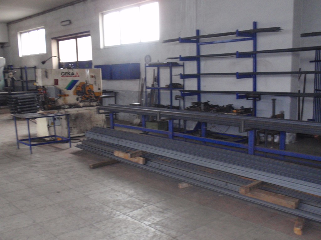 Profile shears Profile shears